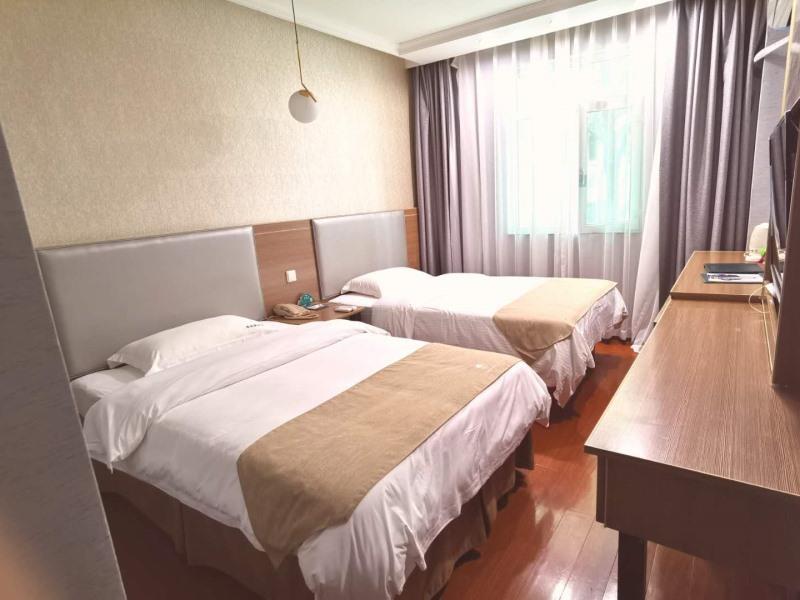Greentree Inn Chongqing Yuzhou Road Hotel Экстерьер фото
