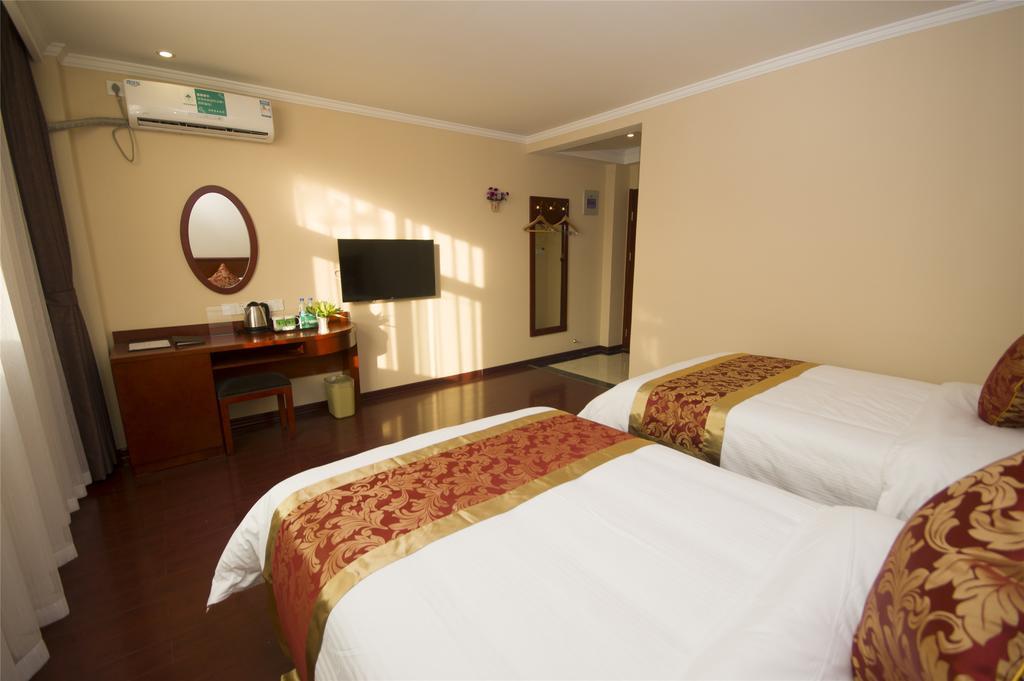 Greentree Inn Chongqing Yuzhou Road Hotel Экстерьер фото