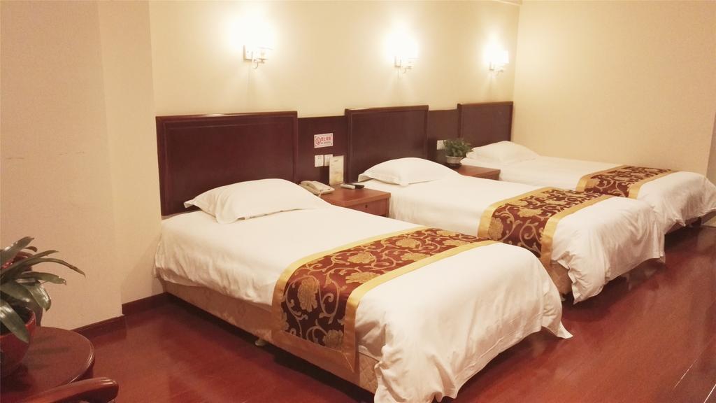 Greentree Inn Chongqing Yuzhou Road Hotel Экстерьер фото