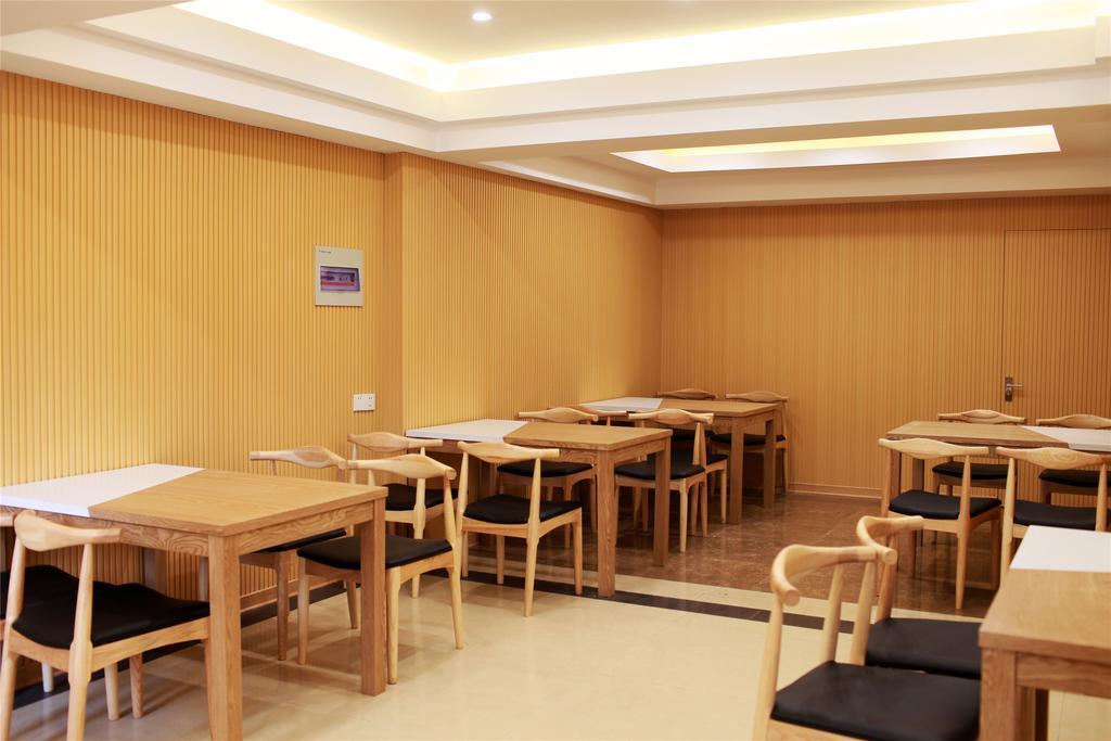 Greentree Inn Chongqing Yuzhou Road Hotel Экстерьер фото